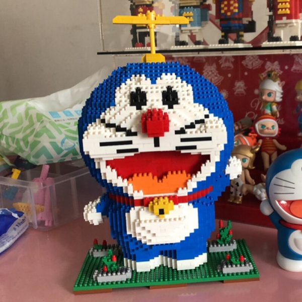 HC 3002 Anime Doraemon Cat Animal Pet Robot Flower 3D Model DIY Mini Diamond Blocks Bricks 1 - LOZ™ MINI BLOCKS