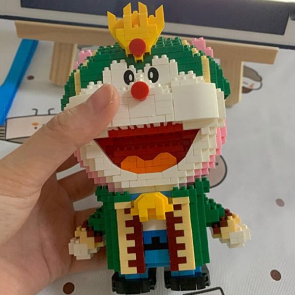 LP 200518 Anime Doraemon Saudi Arabia King Cat Animal 3D Model DIY Mini Diamond Blocks Bricks 3 - LOZ™ MINI BLOCKS