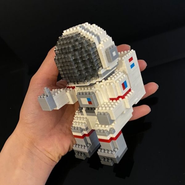 SC 8803 2 Space Adventure Astronaut Black Helmet 3D Model DIY Mini Diamond Blocks Bricks Building 3 - LOZ™ MINI BLOCKS