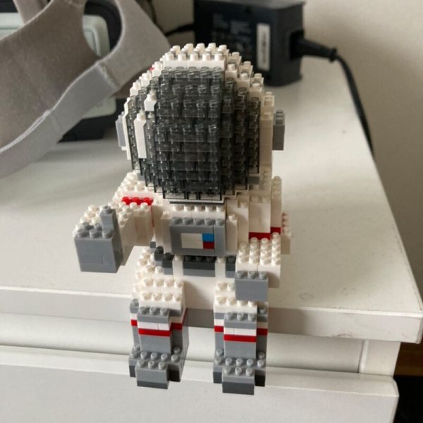 SC 8803 2 Space Adventure Astronaut Black Helmet 3D Model DIY Mini Diamond Blocks Bricks Building 4 - LOZ™ MINI BLOCKS