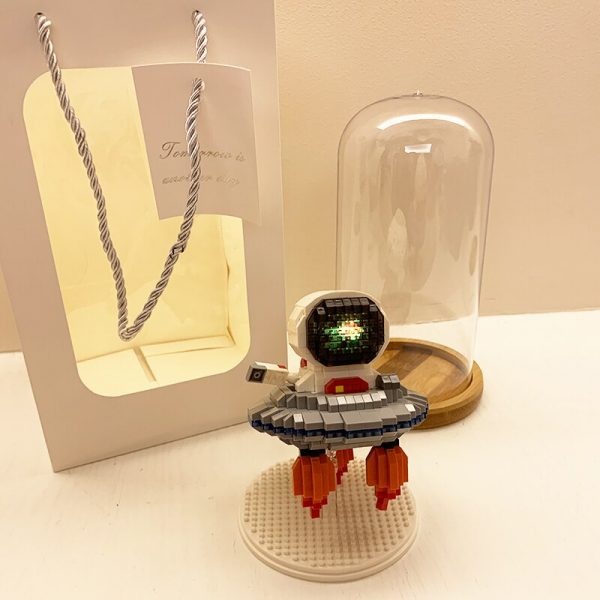 WS 2694 Space Advanture Astronaut Spaceman UFO Fly Saucer Led Light Mini Diamond Blocks Bricks Building 2 - LOZ™ MINI BLOCKS